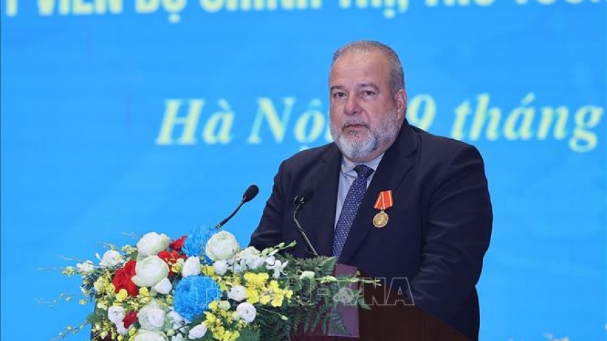 Cuban PM Manuel Marrero Cruz honoured with Ho Chi Minh Order